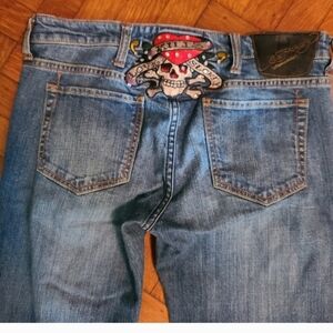 ED HARDY JEANS W APPLIQUE IN BACK WAIST 31 hp 18x🔥🔥🔥